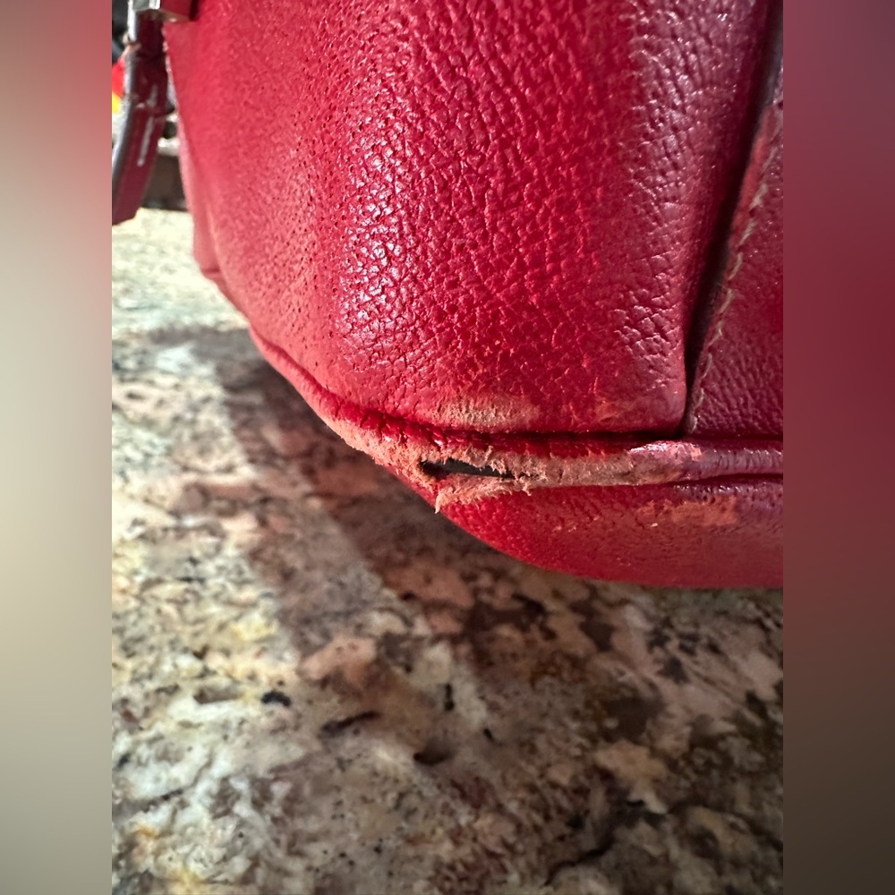 PRADA
Cinghiale Travel Bag Rubino - Picture 14 of 16